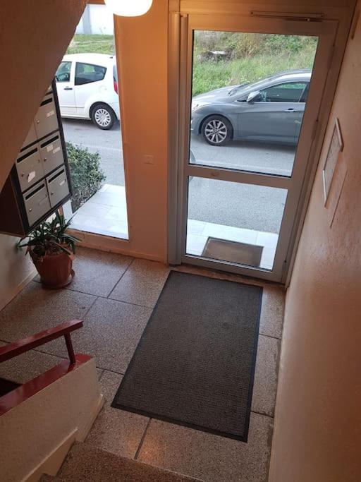 Superbe Appartement En Residence Prive Avec Un Parking Prive Scionzier Esterno foto